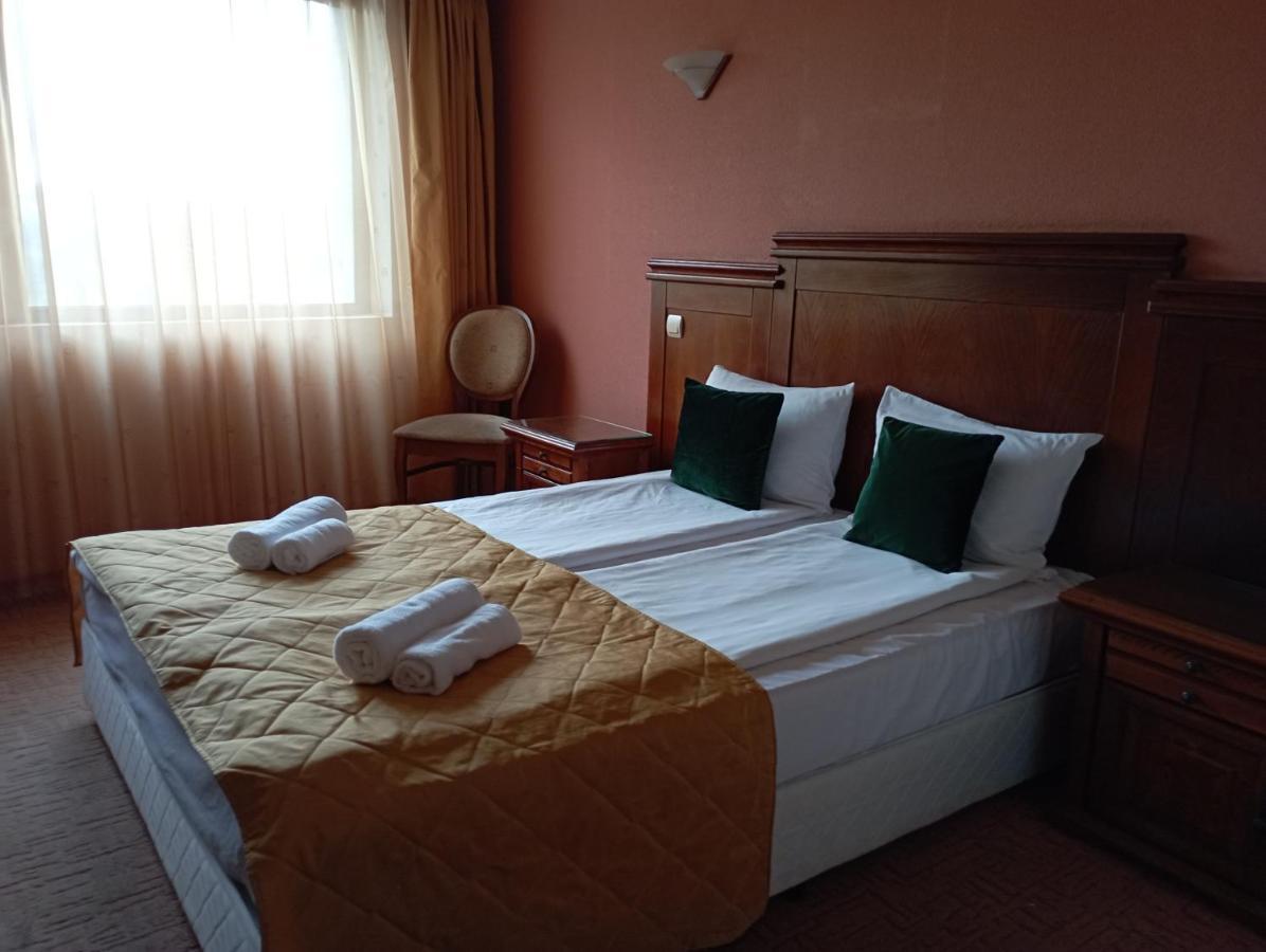 Hotel Bolyari Veliko Tarnovo Ngoại thất bức ảnh