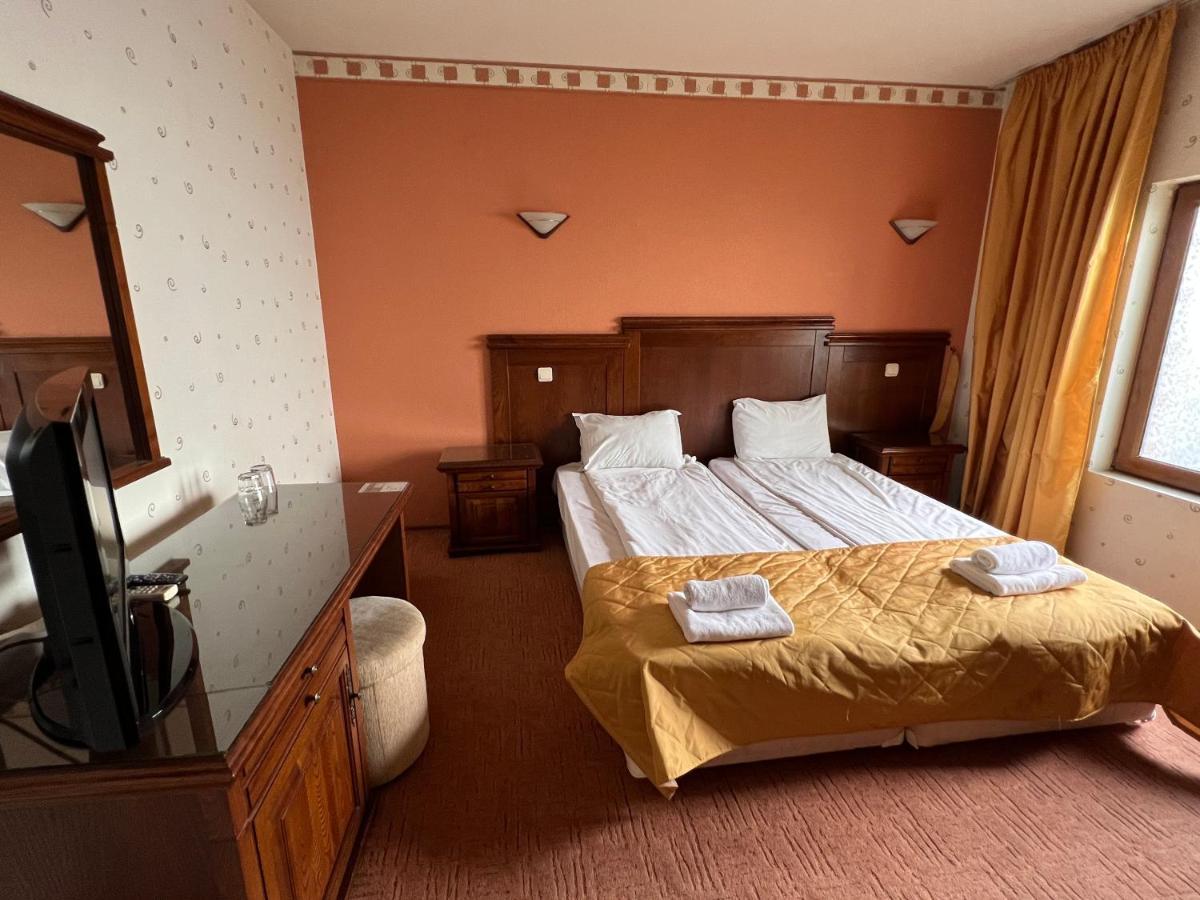 Hotel Bolyari Veliko Tarnovo Ngoại thất bức ảnh