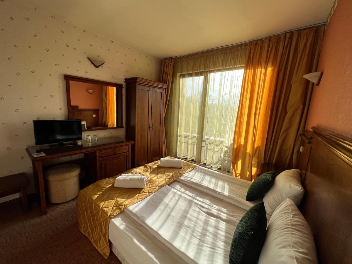 Hotel Bolyari Veliko Tarnovo Ngoại thất bức ảnh
