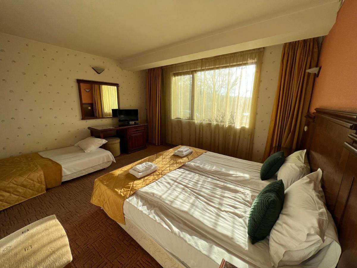 Hotel Bolyari Veliko Tarnovo Ngoại thất bức ảnh