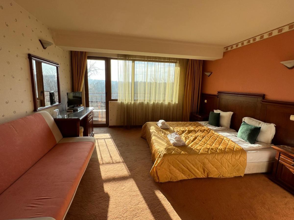 Hotel Bolyari Veliko Tarnovo Ngoại thất bức ảnh