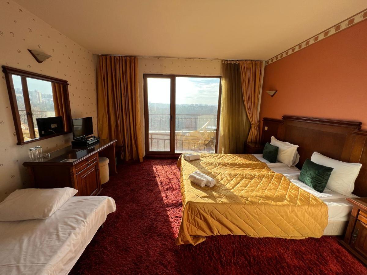 Hotel Bolyari Veliko Tarnovo Ngoại thất bức ảnh