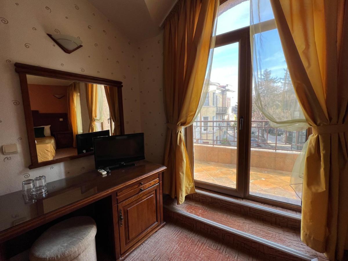 Hotel Bolyari Veliko Tarnovo Ngoại thất bức ảnh
