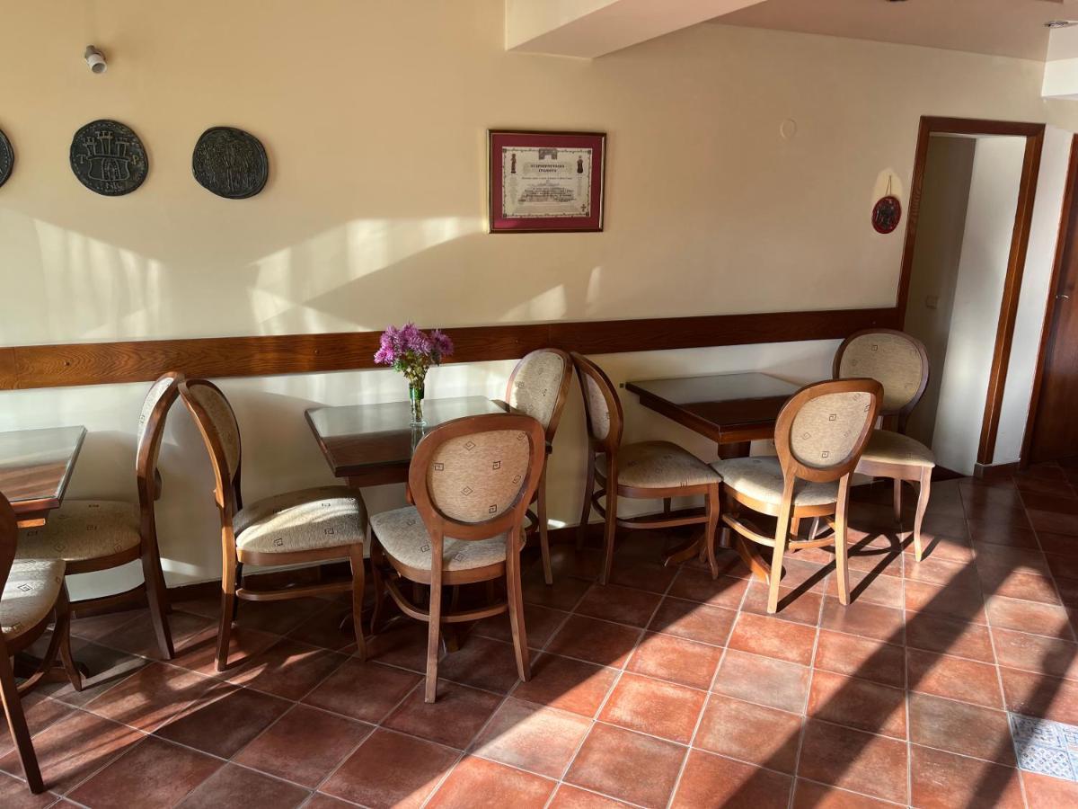 Hotel Bolyari Veliko Tarnovo Ngoại thất bức ảnh