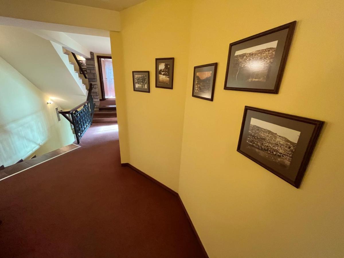 Hotel Bolyari Veliko Tarnovo Ngoại thất bức ảnh